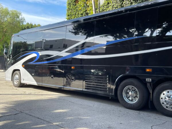 Charter bus rental near me