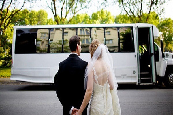 Affordable wedding bus rental